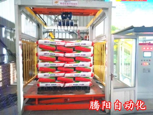 牛宝体育app官方下载腾阳新型码垛机